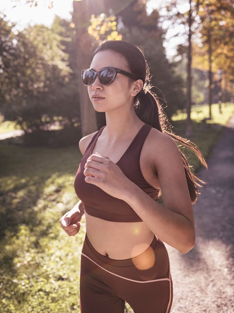 Listen to music when running or jogging with your FAUNA audio glasses.