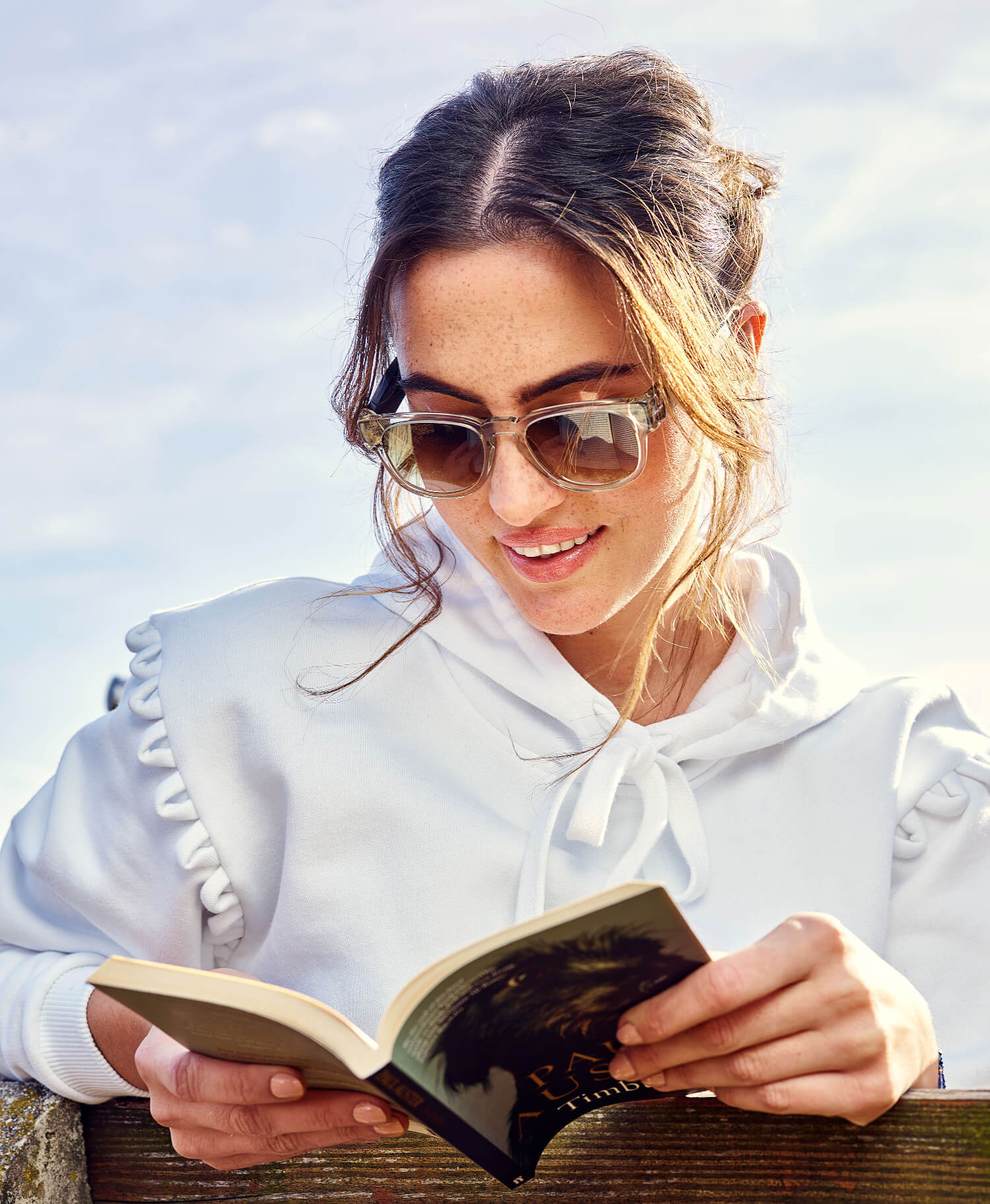Enjoy time outdoors: Fauna audio glasses let you listen to music via Bluetooth connection